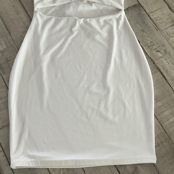 Naked Wardrobe Elegant White Halter Backless Dress - Picture 4 of 7